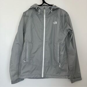 North Face women’s Ultralight Packable Rain Jacket Size S.